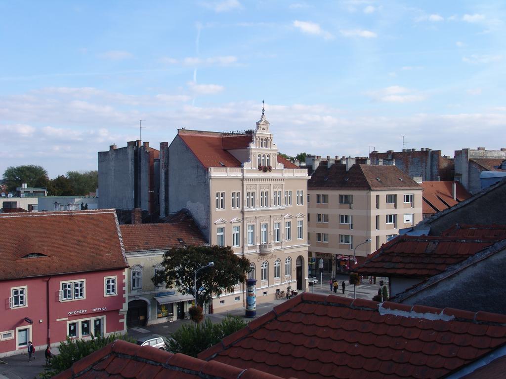 Luna City Apartman Apartment Sopron Exterior photo