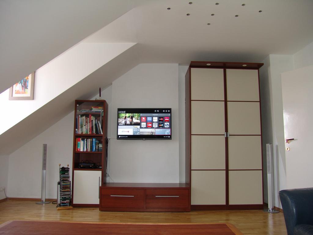 Luna City Apartman Apartment Sopron Exterior photo
